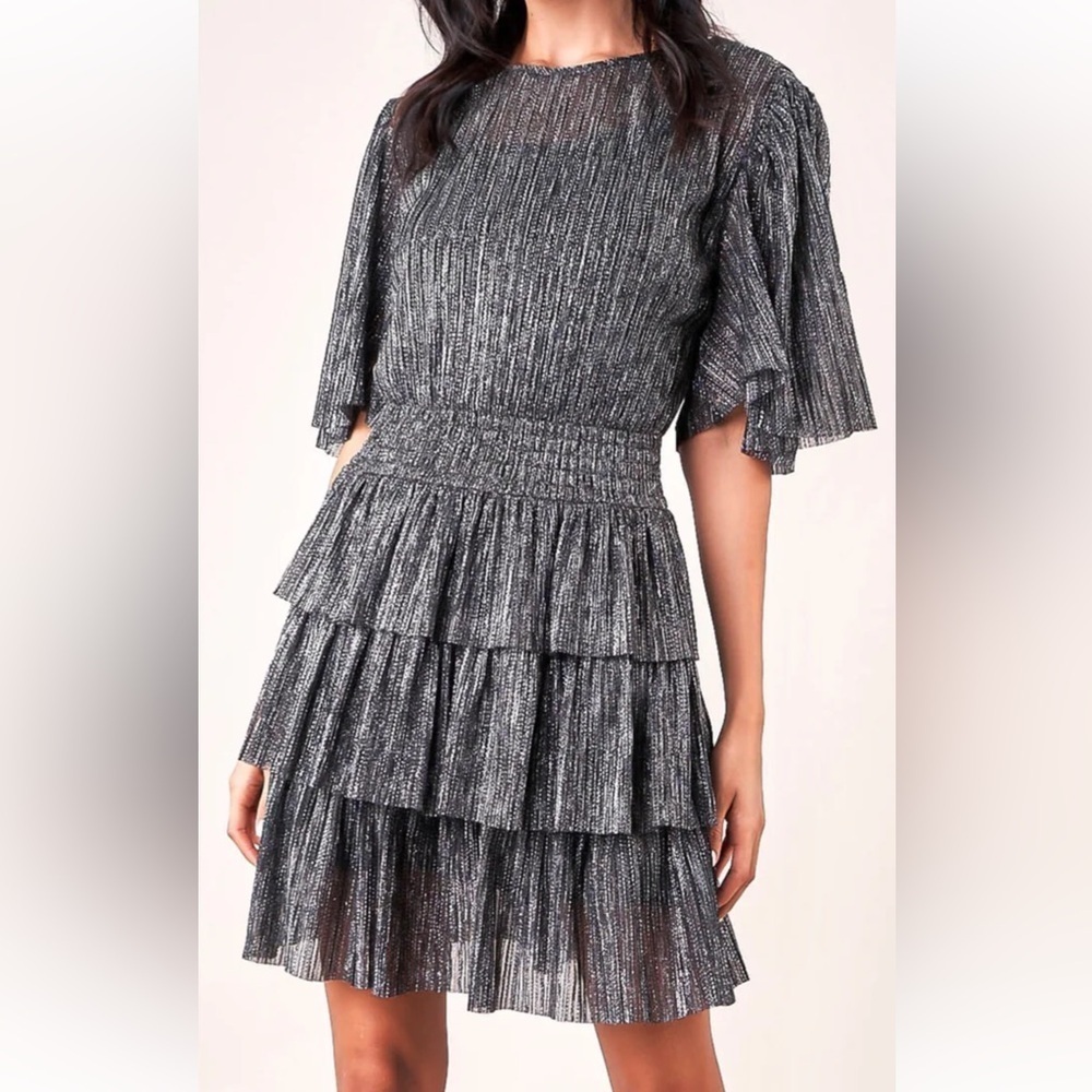Sugarlips Metallic Grey Ruffle Tiered Asymmetrical Dress Size Medium. E67